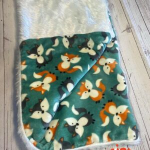 Cuddle foxy blanket