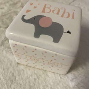 pink baby box