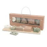 Peg shape sorter